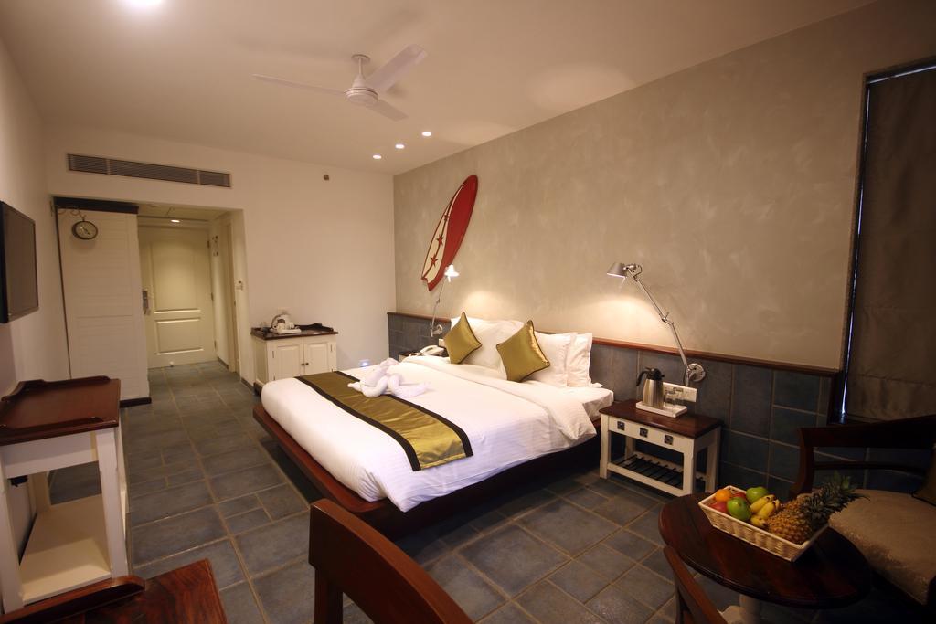 The Fern Residency, Miramar Hotel Panaji Room photo